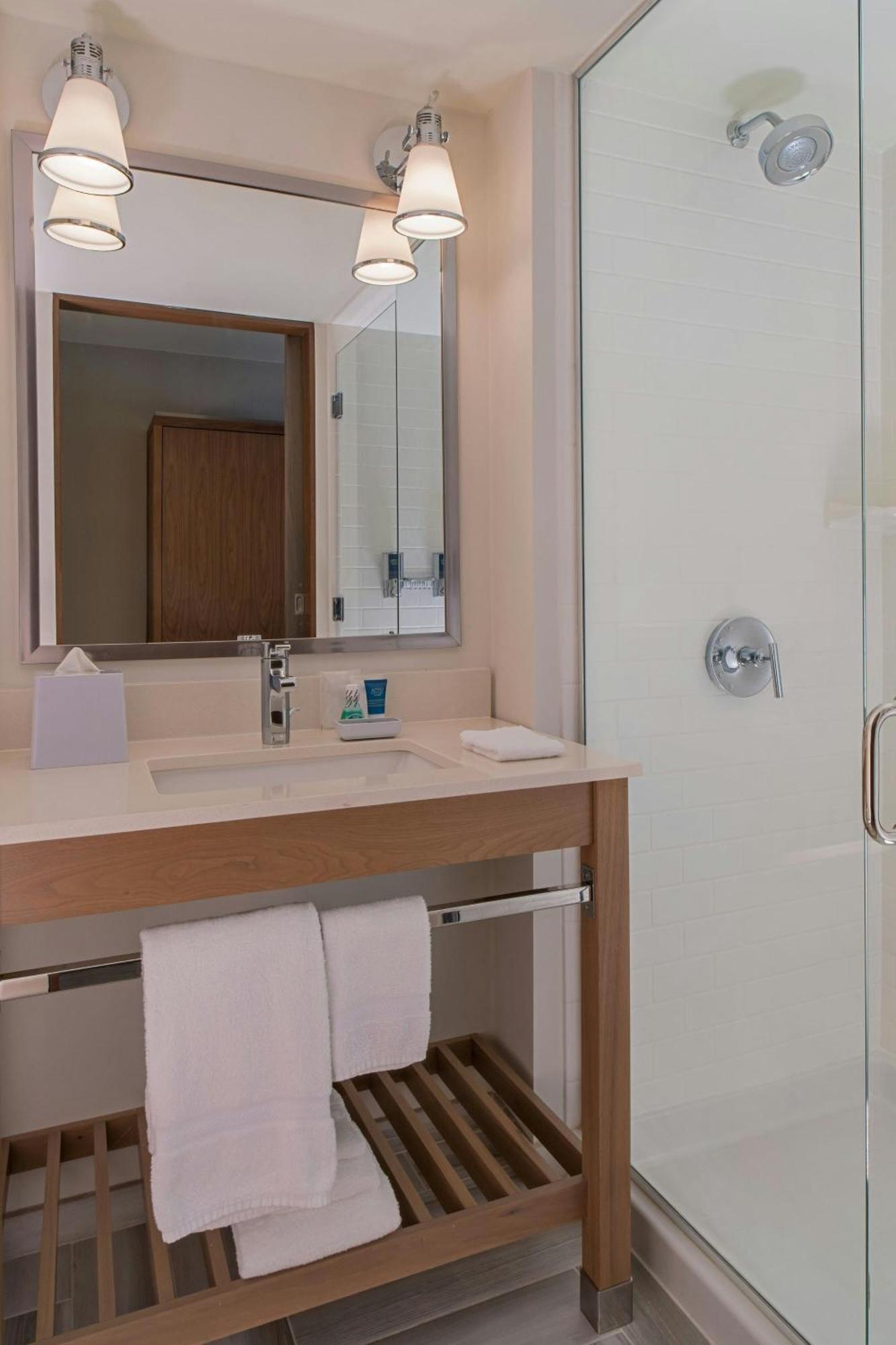 Four Points By Sheraton Midland Eksteriør billede